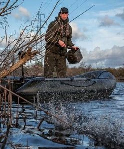 Fox EOS 300 Boat - Boats & motors