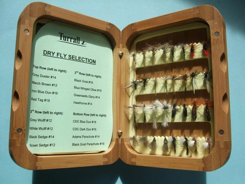 Turrall Presentation Fly Set - Dry Flies - Fly sets 2 Turrall Presentation Fly Set - Dry Flies - Fly sets - Image 2